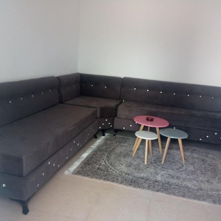 Appartement à Houmt Souk Jerba Bagian luar foto